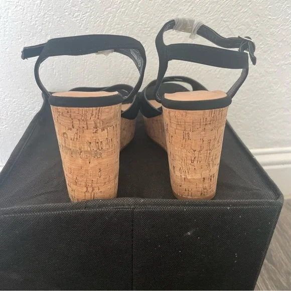 Top Moda Sandals Womens 7.5 Ankle Straps Black Suede Wedge Cork Heels - Picture 4 of 6
